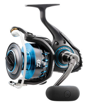 Daiwa Saltist Spinning Reel 8 CRBB+1 5.6:1 SALTIST2500